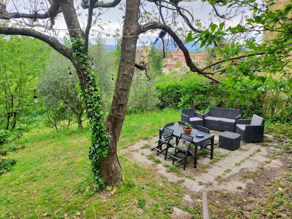 Casina Gentili Apartamento Perúgia Exterior foto