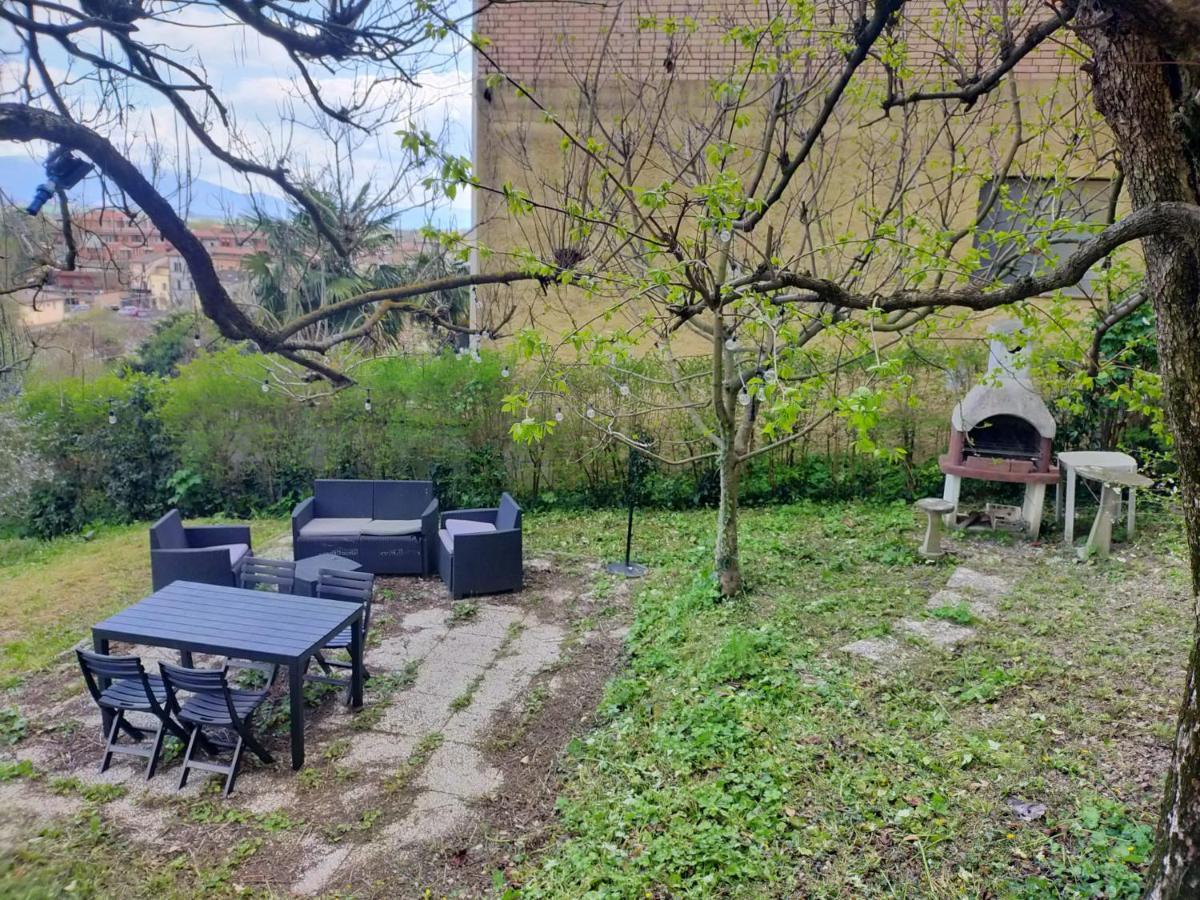 Casina Gentili Apartamento Perúgia Exterior foto